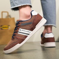 Chaussures décontractées pour hommes, grande taille, antidérapantes, semelle plate, chaussures de marche vintage en cuir PU, fabrication sur mesure