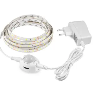 Decoración del hogar 2M 120LEDs 2835 SMD LED Sensor de movimiento Led Strip String Night Light