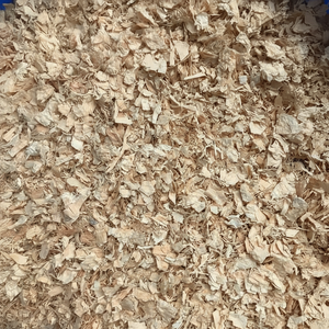 POUSSIÈRE DE BOIS RÉSINEUX/IDÉAL POUR LE COMPOSTAGE ET LES SOINS DES ANIMAUX/FABRIQUÉ AU VIETNAM - Product Image 1