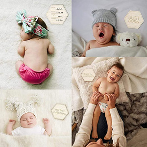 Tarjetas de registro de crecimiento para bebés de madera con relieve hexagonal, de 0 a 12 meses, regalo para baby shower - Product Image 4
