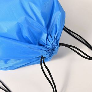 Sac Oxford de grande taille 34x42cm, sac Oxford réutilisable, logo personnalisable, pochette en polyester 210D, utilisation pour les vêtements et les chaussures de plein air - Product Image 4