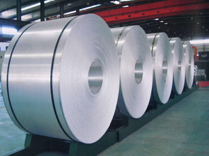 Bobine d'<span class=keywords><strong>aluminium</strong></span> colorée utilisée pour la décoration Feuille d'<span class=keywords><strong>aluminium</strong></span> ou bobine et gouttières Bobine d'<span class=keywords><strong>aluminium</strong></span> <span class=keywords><strong>6061</strong></span> - Product Image 4