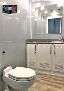 럭셔리 빅 8 스톨 화장실 트레일러 휴대용 욕실 트레일러 화장실 야외 공중 화장실 파티 결혼식 이벤트 - Product Image 5