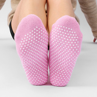 Chaussettes de Pilates antidérapantes personnalisées, chaussettes de yoga multicolores au prix d'usine