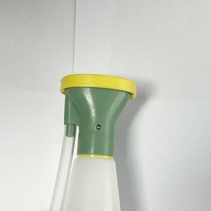 Botella portátil cilíndrica para lavado de ojos, nueva, no tóxica, de polietileno, para uso en laboratorios y plantas químicas. - Product Image 3