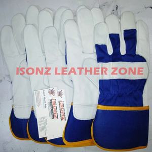 Guantes de Trabajo Personalizados de ISONZ, Guantes de Cuero para Soldadura de Invierno - Product Image 1