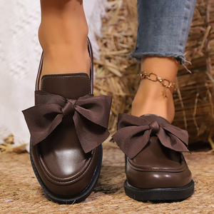 British Style Large Size Bow Slip-on Autumn Retro Flats Women's Thick Heel Small Leather Shoes - Product Image 3
