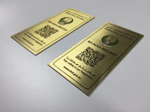 Brandnewsign piastra metallica molto popolare all'ingrosso ottone 3d piccolo metallo cartello da tavolo per ufficio/case/hotel - Product Image 3