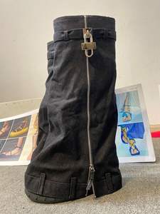 Nouvel arrivage de talons en denim à la mode pour femmes bottes à talons aiguilles en denim bleu sur le genou bottes à talons hauts en denim pour femmes - Product Image 4