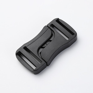 Hebilla de plástico de liberación lateral de 32 mm de diámetro interior, duradera y ajustable para bolsos y cascos - Product Image 2