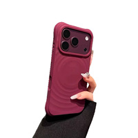 Casing Matte Tekstur Ripple Merah Ceri untuk iPhone 18 17 Pro Max 16 Pro, Lensa Terangkat Anti Jatuh, Tipis Anti Sidik Jari