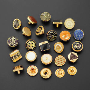 Botón de Metal Personalizado con Logotipo OEM de Aleación de Zinc para Camisas de Hombre, Botón Árabe para Thobe, Botón para Vestidos Abaya Musulmanes, Botón para Jeans - Product Image 3