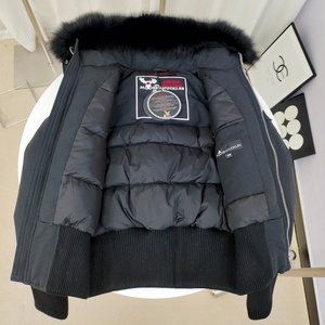 Giacca Invernale Unisex con Cappuccio in Pile, Tecnica di Goffratura, Spessa, con Pelliccia, Fornitura Diretta dalla Fabbrica - Product Image 2