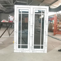 Fenêtre à battant moderne en PVC avec moustiquaire à persiennes, isolation thermique, certifiée Energy Star, pour extérieur, entrée, cuisine, salle de bain, villa