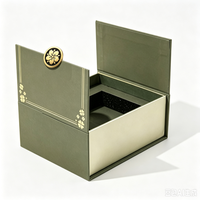 Étiquette Métallique Ronde OEM en Émail Motif Floral, Plaqué Or, pour Boîte Cadeau Cosmétique et Parfum, Décoration Personnalisée de Marque