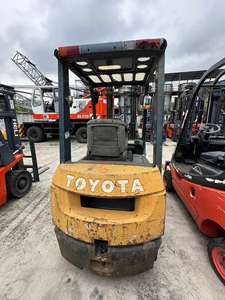 Vente directe de chariot élévateur Komatsu FD15 d'occasion de 1,5 tonne avec mât hydraulique et moteur à combustion interne pour le commerce extérieur - Product Image 2