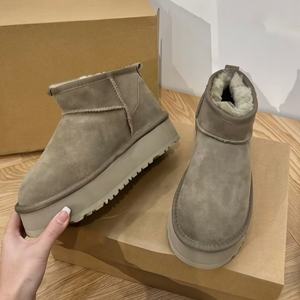 Bottes d'hiver unisexes de luxe personnalisées, dernières tendances 2025, doublées de laine, douces, antidérapantes, bottes de neige - Product Image 5