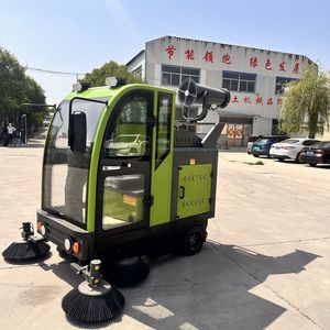 Véhicule de nettoyage routier VOL-2000, machine de nettoyage des routes - Product Image 6