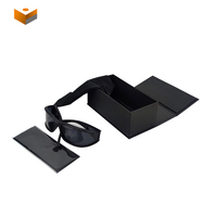 Ensemble complet haut de gamme personnalisé boîte en carton noire dure personnalisée emballage 2mm papier UV avantage pour lunettes de soleil