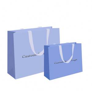 ถุงกระดาษช้อปปิ้งสุดหรูพร้อมหูหิ้ว พิมพ์โลโก้ตามสั่ง สำหรับเครื่องสำอางและของขวัญ - Product Image 1