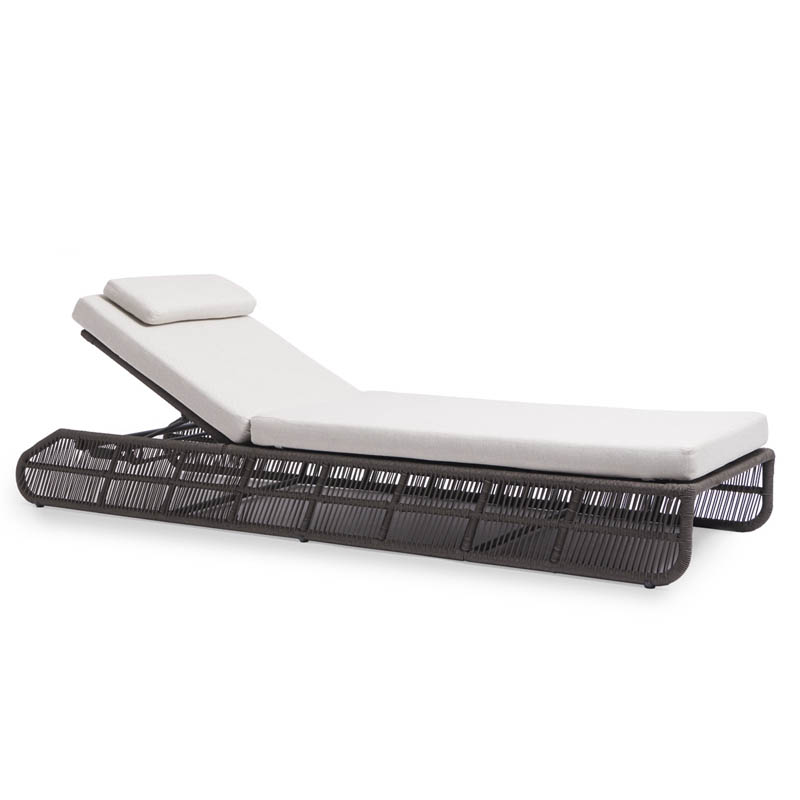 Chaise longue