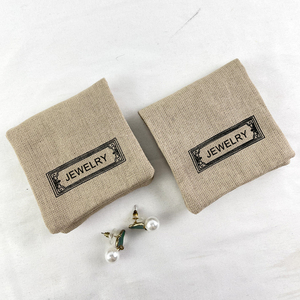 2024 Custom Jewelry Pouch Packaging with logo Microfiber Suede Jewelry Package Bag Velvet Linen Jewelry Pouch with Insert Pad - Product Image 1