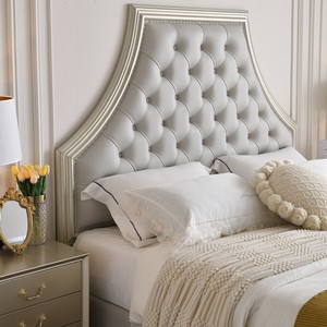 Muebles de Dormitorio, Cama Tapizada Estilo <span class=keywords><strong>Castillo</strong></span> Francés Color Champán, Cabecera de Cuero con Tachuelas Curvas, Base de Madera Sólida - Product Image 5
