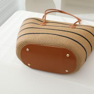 Parte inferior de cuero de moda nueva alta calidad a rayas solo hombro gran capacidad bolso tejido de paja bolso de mano de vacaciones - Product Image 5