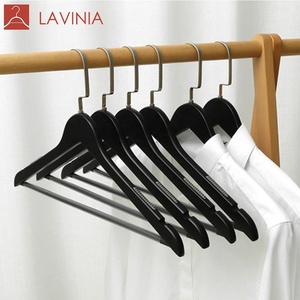 Suspensión de madera para Ropa Camisetas personalizadas de los hombres camisetas - Product Image 2