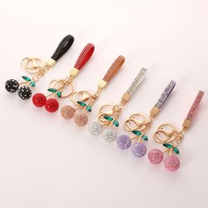 Llavero de Cristal de Lujo de Alta Calidad con Diseño Creativo y Elegante de Cereza, Charm de Acero Inoxidable para Accesorio de Bolso de Mujer o Coche - Product Image 1