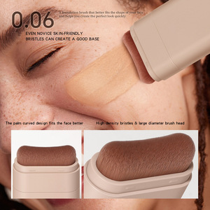 Bâton de correcteur en caoutchouc OEM/ODM en gros, crème imperméable naturelle éclaircissante avec outils intégrés - Product Image 3