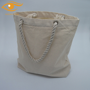 Bolso de mano de lona de algodón resistente personalizado, bolso de compras plegable grande con correa para el hombro, color natural con patrón de letras - Product Image 5