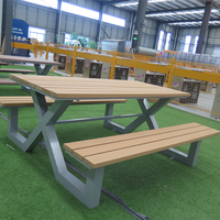 Table de pique-nique et bancs en bois et métal sur mesure pour l'extérieur, mobilier de jardin, utilisation dans les parcs et les écoles