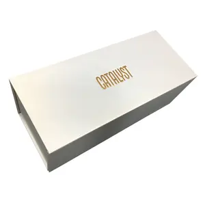 Witte UV-Coating Opvouwbare Gerecycled Papier Geschenkverpakking Inklapbare Magnetische Sluiting Op Maat Logo Schoenendoos
