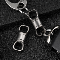 Portachiavi Universale Girevole in Titanio, Accessorio per Collana, Portachiavi EDC Portatile, Antifurto per Esterni