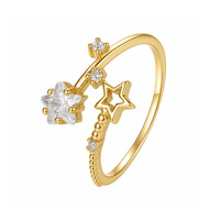 Anillo Glowluxe Open Star con Zirconia, Diseño de Estrella Hueca, Plata de Ley 925, Tono Dorado, Joyería Contemporánea Moderna