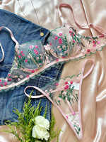 Set Lingerie Bordir Bunga Bordir Bordir Bunga Grosir, Set Bra Kawat dan Thong Jaring Transparan Seksi 2 Potong, Pakaian Dalam Pink Romantis