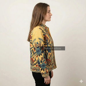 Chaqueta de Terciopelo de Punto de Lujo para Mujer, Bordado Bohemio Hecho a Mano, Ecológico, Inspirado en lo Vintage, Motivo Tropical - Product Image 2