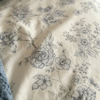 Lot de literie en gros, draps de lit en tissu floral en stock, literie en surplus en vrac à prix compétitif