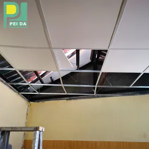 Profilo per telaio a parete angolato con griglia a controsoffitto a barra a T impermeabile