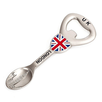 Paires personnalisées Berlin Londres Barcelone Tourisme Voyage Cadeaux Cuillère Bière Décapsuleur Suisse New York Souvenir Réfrigérateur Aimant