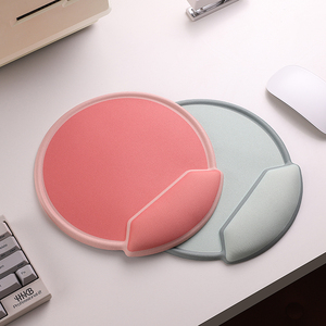 Cartoon Style Round Silicone Mouse Pad with Wrist Rest Non-slip PU Base Scratch Proof Ergonomic Comfort 2cm Thick in Stock - Product Image 3