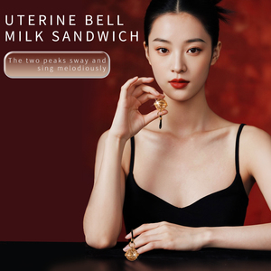 Morsetti per capezzoli in acciaio inossidabile e pelle PU con campana, pressione regolabile e catena per giochi sensoriali BDSM sexy - Product Image 2