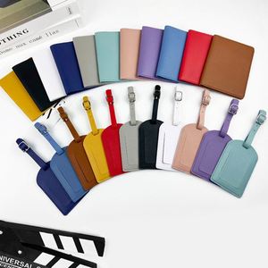 Ensemble de porte-passeport et d'étiquette de bagage en cuir PU avec logo personnalisé, vente en gros - Product Image 1