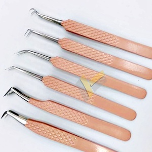 Pince à épiler d'extension de cils en acier inoxydable à pointe pêche Volume russe avec logo personnalisé Outil d'application de cils en argent durable - Product Image 2