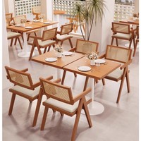 Table et chaises de style bois pour salon de thé, pâtisserie, chaises de salle à manger en bois massif, ensemble table et chaises pour restaurant occidental