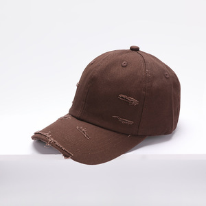 Cappellino da Baseball Trendy con Effetto Usurato, Ricamo Logo Personalizzato, Stile Streetwear, Versatile, Morbido, con Visiera a Becco d'Anatra per Protezione Solare - Product Image 6