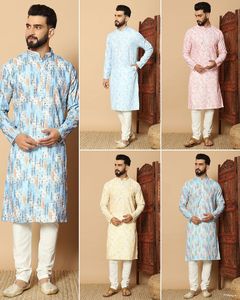 Ensemble de pyjama Kurta en rayonne brodée directement en usine pour fêtes et mariages ethniques - Product Image 4