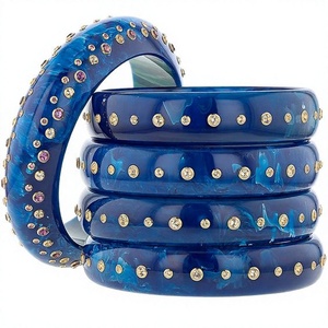 Ensembles de bracelets uniques et élégants en résine plaquée or avec strass bleus marbrés, bijoux faits à la main de qualité supérieure, tendance, pour femmes, pour les fêtes - Product Image 1