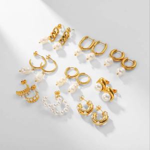 Joyería de Moda al por Mayor, Aros de Acero Inoxidable Chapados en Oro de 18k, Pendientes de Perlas para Mujer, Pendientes Largos con Perlas - Product Image 1